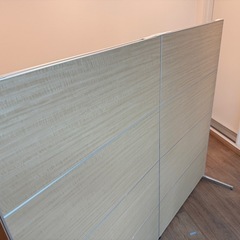 【無料！0円・2枚】PSパーテーション 木目調タイプ 4段ブロック 連結可 幅900×高さ1503mm 衝立 間仕切り パーティション 個室 オフィスの画像