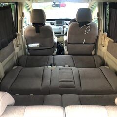 【中古車】ホンダ ステップワゴン（8人乗り）の画像