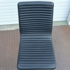 ニトリ イス DC Nクーボ PVC ブラックの画像