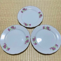 Noritake等のお皿やグラス詰め合わせの画像