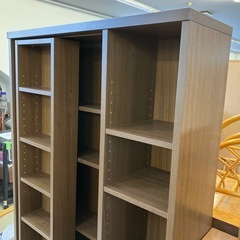 サ2512-029 スライド式 本棚 ダークブラウン キズ汚れ有りの画像