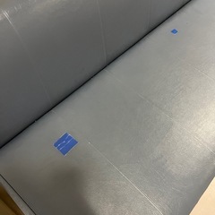 ソファー3台　ブルー系の画像