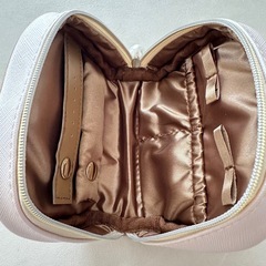 【未使用】アクセサリーポーチの画像