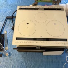 HITACHI IHビルトインコンロ　HT-M100XTFの画像