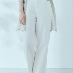 白パンツ〜デニムの画像