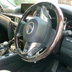 ❑全国自社ローン対応❑      ●平成27年12月登録レクサスLX570 4WDの画像