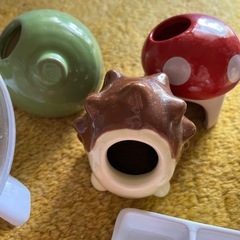 ハムスター飼育グッズ　回し車お皿などまとめての画像