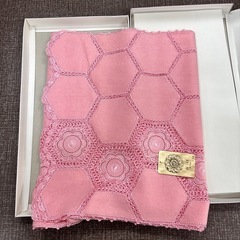 春日ヌーベルの日本製ショールの画像