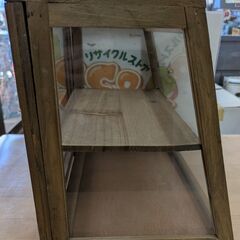 カウンターキャビネットの画像