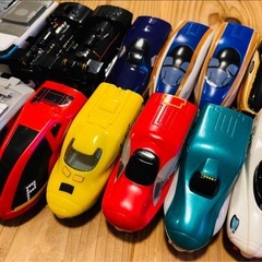 マクドナルド ハッピーセット プラレールいろいろ17車両の画像