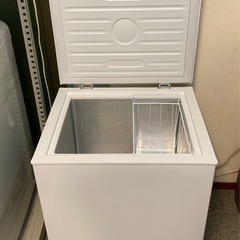 中古　MAXZEN　マクスゼン　上開き 冷凍庫　JF066ML01WH　2025年製の画像