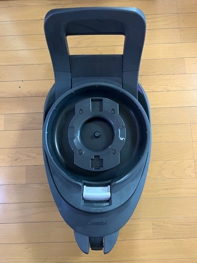 combi the sシリーズ　アカチャンホンポ限定カラー