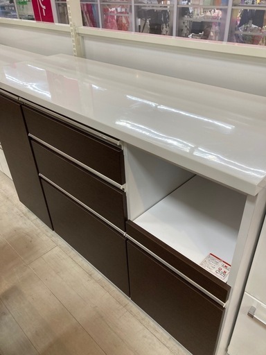 取りに来れる方限定！キッチンカウンターです！