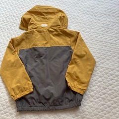 美品 アウター ウインドブレーカー 2way 子供服 100cm の画像