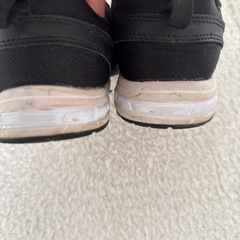 スニーカー　瞬足　22cmの画像