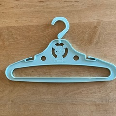 コンビ　子ども服用ハンガーの画像
