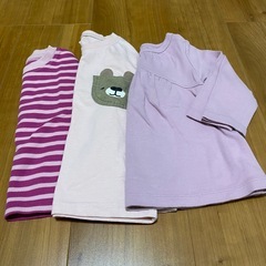 UNIQLO 3点セット 長袖カットソー 100サイズの画像