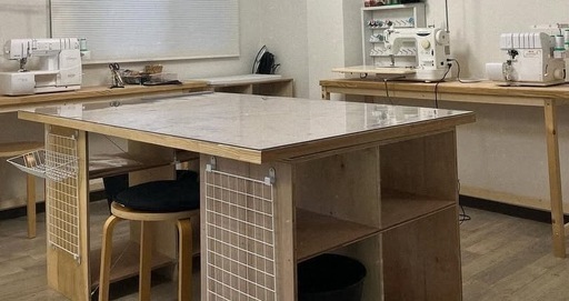 洋裁テーブル　ハンドメイド