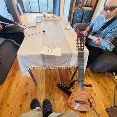 2026年ギターやハンドパンを楽しく習おう◎海の見える教室やオンラインで習って見ませんか？【初級者、中級者、大歓迎】♫の画像