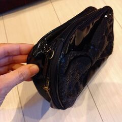 リボン付きポーチ　の画像