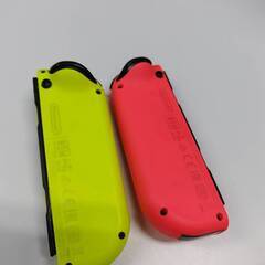 Nintendo Switch Joy-Con/ネオンイエローレッド/コントローラーの画像