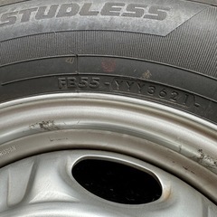 スタッドレスタイヤ195/80R15 2021年4本セットの画像