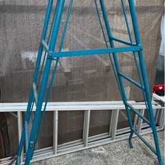 オールド脚立の画像