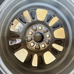 値下げしました。中古スタッドレスタイヤ＆アルミ4本セット　&トヨタ　エスクァイア純正アルミ　の画像