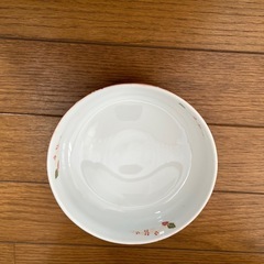 お皿5枚組の画像