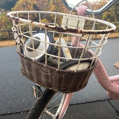 子供用 16インチ 自転車 ピンク 補助輪ありの画像