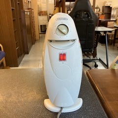 サ2512-032 DeLonghi イタリア製 TRN0808C オイル密閉式ミニラジエター型ヒーター 8枚フィン L字型 専用カバー付き 通電確認済み キズ汚れ有りの画像