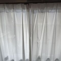 (来週処分予定!!)カーテン4枚セットの画像