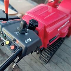 HSS970i  ホンダ ハイブリット 除雪機の画像
