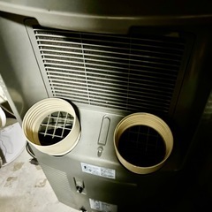 TOYOTOMI（トヨトミ） スポット冷暖エアコン 型番：TAD-28HW（2007年製） の画像