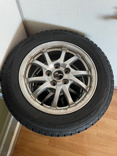 タイヤホイールセットプリウスα純正 (Jason) 研究学園のタイヤ