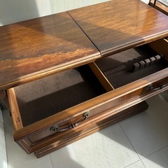 ヴィンテージ家具カウンター収納の画像