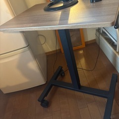 ニトリ　机の画像