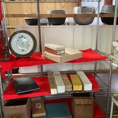☆お店にてフリーマーケット開催中 古物・置物・飾り物・骨董品・雑貨等、いろいろあります❗️の画像