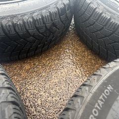 205/60R16スタッドレスタイヤ アルミ付き4本セット 冬用の画像