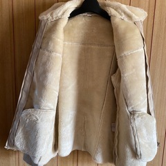 UNIQLO スエードボアジャケットの画像