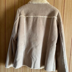UNIQLO スエードボアジャケットの画像