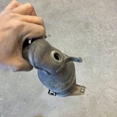 JF1？　NBOX 　触媒　の画像