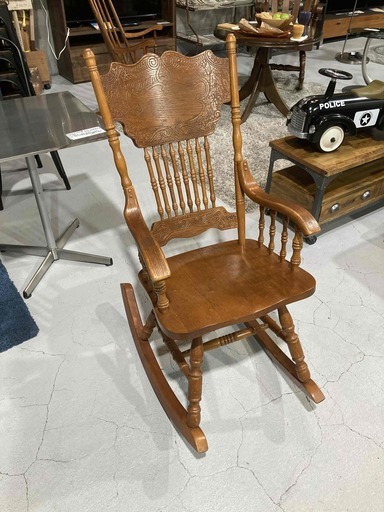 古家具　木製　木彫り　イス I4☆ロッキングチェア☆W54cm 木製 ウィンザー 彫刻デザイン リビング