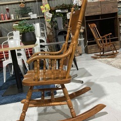 I4★ロッキングチェア★W54cm 木製 ウィンザー 彫刻デザイン リビング 書斎 リラックス アンティーク調 の画像