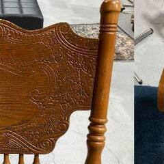 I4★ロッキングチェア★W54cm 木製 ウィンザー 彫刻デザイン リビング 書斎 リラックス アンティーク調 の画像