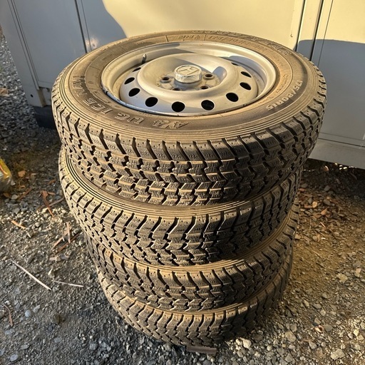 ホンダ 軽トラ スタッドレス 15インチ  4本