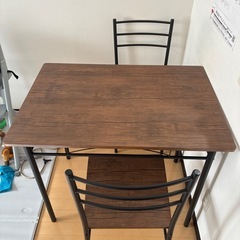 【取引き中】テーブルイスセットの画像