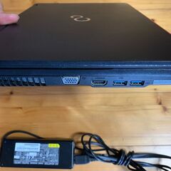 富士通 Win11 SSD256GB Office2021※発送可能 (ハっちゃん) 邑久の