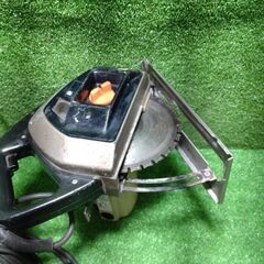 新ダイワ B18N 防じんカッター コード式 ※スライドカバーが動きません/コード被覆破れあり【市川行徳店】【店頭取引限定】【中古】管理番号：ITLTB0RI7UCYの画像