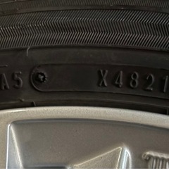 165/55R15 ダイハツ純正 ダンロップスタッドレスタイヤホイールセット 2022年製造 4本の画像